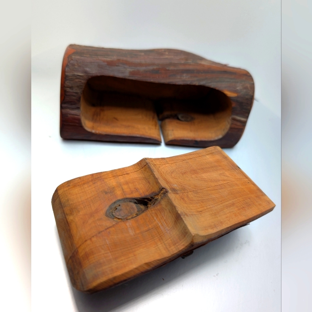 Rustic Wooden Art Trinket Box - Picture 5 of 6